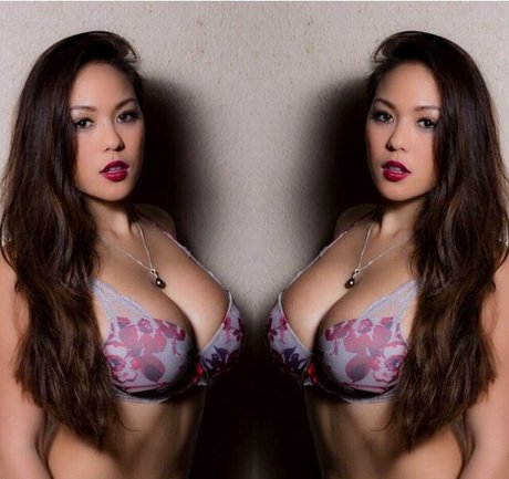 Meleana Fernandez model nudes photos