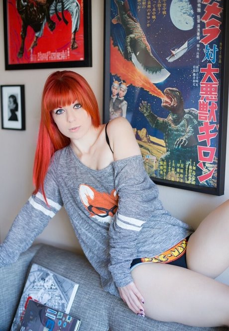 Kittythedork art actress img