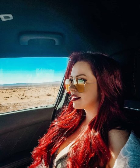 Madison Agnew art actress photos