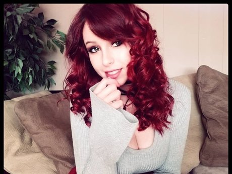 Madison Agnew model sex picture