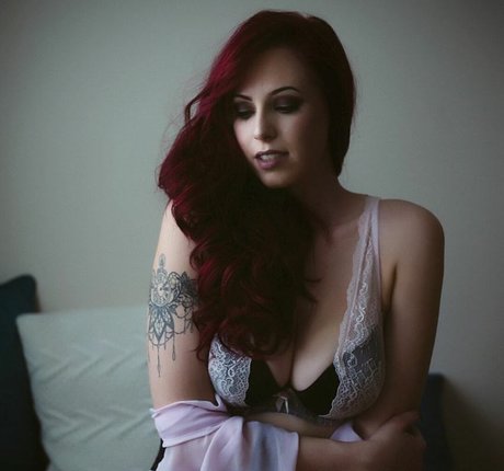 Madison Agnew high quality model galleries