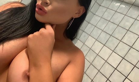 ddyreye nudes model archive