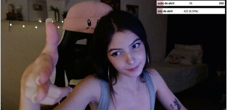 Victoria Ribeiro nudes star img