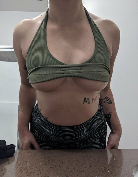 lilpetboofree erotic pornstar pictures