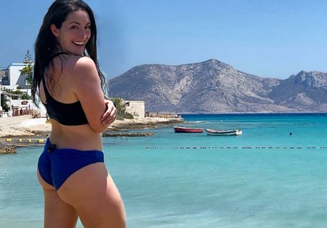 Nikki Delventhal star high quality images