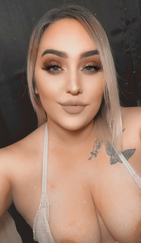 luxxxstone hot pornstar pics