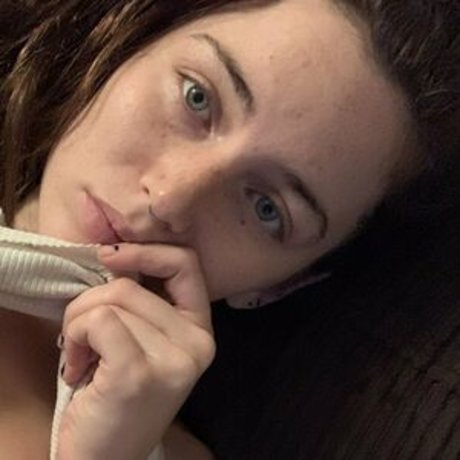 Lilbootyhole star pornographic galleries