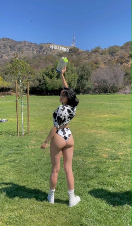 Lydia Ren high quality actress gallery