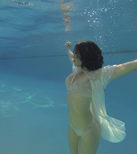 Lydia Ren star pretty image