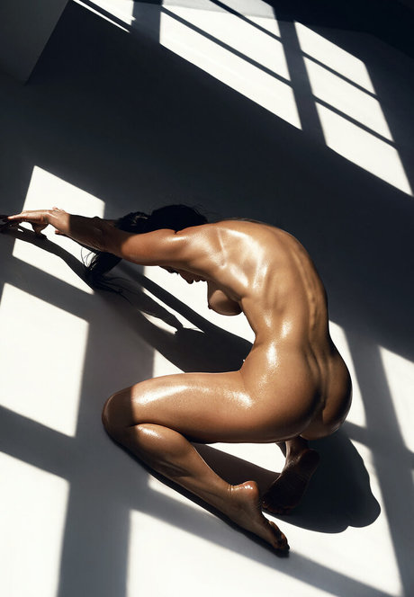 Pumafit sex model photos