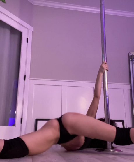 Cameron Canela pornstar perfect pictures