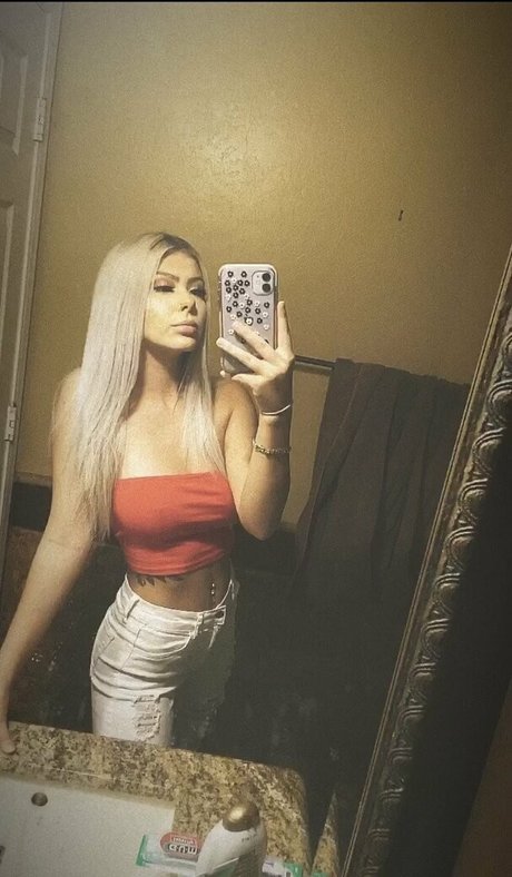 cash barbie nudes model photo