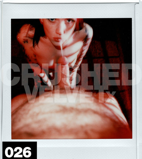 crushedvelvetx star nudes pic