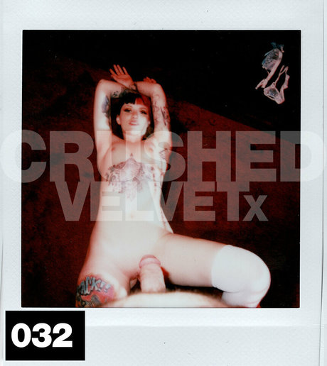 crushedvelvetx pornstar naked photos
