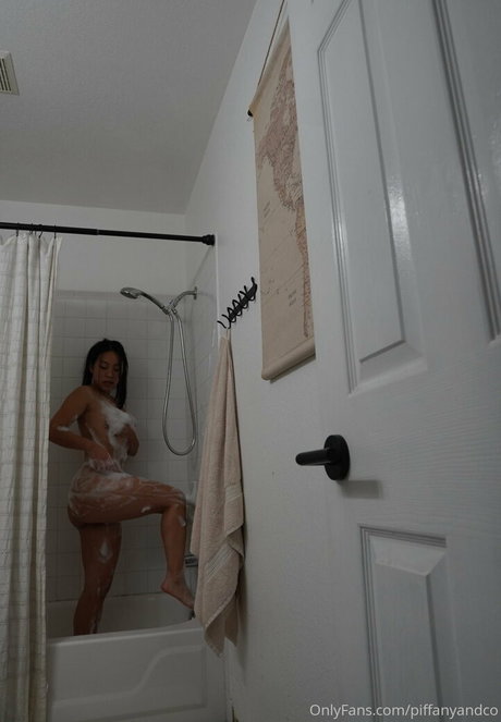Piffanyandco nudes pornstar img