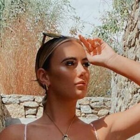 Millie Court star hd pictures