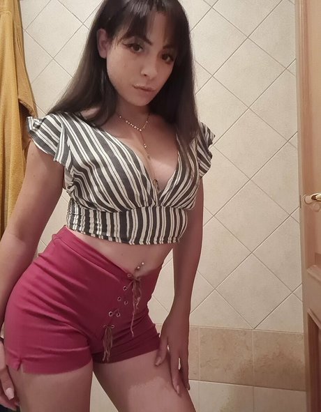 yfaveth star erotic pic