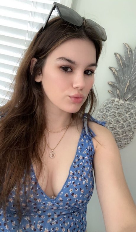 Megaharmony high quality pornstar pic