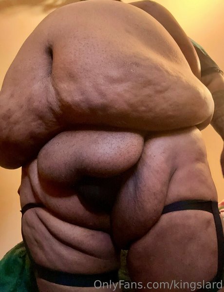 kingslard model naked photo