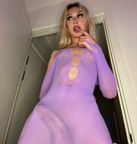 svetlanabarbie nude model image