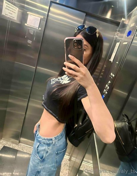 aly ts profile pic