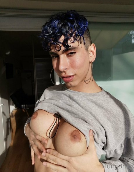 Hungbratz naked star img