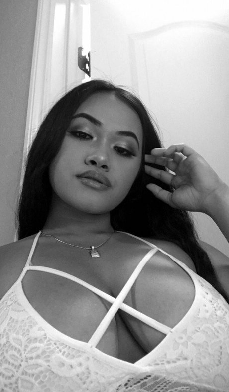 Thotayana erotic star img