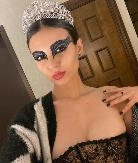 Victoria Justice free model archive