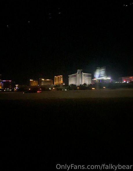 hooters onlyfans sexy nudes picture