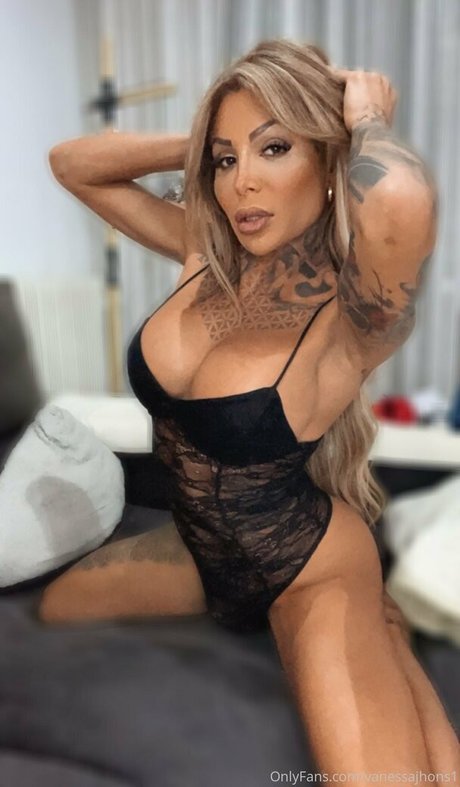 vanessajhons1 xxx star photos