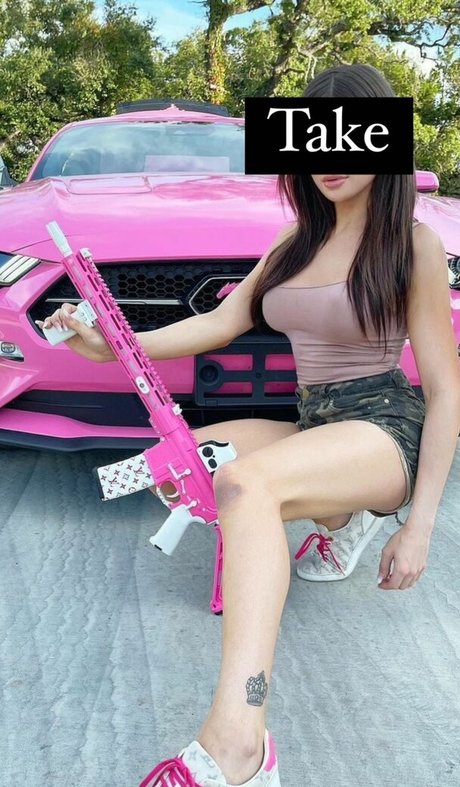 Blaire White model image