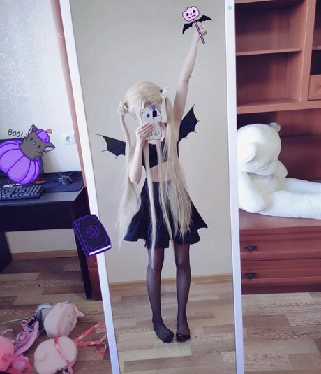 tsundurka hot model pic