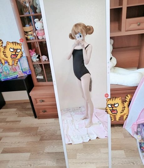 tsundurka model hot image