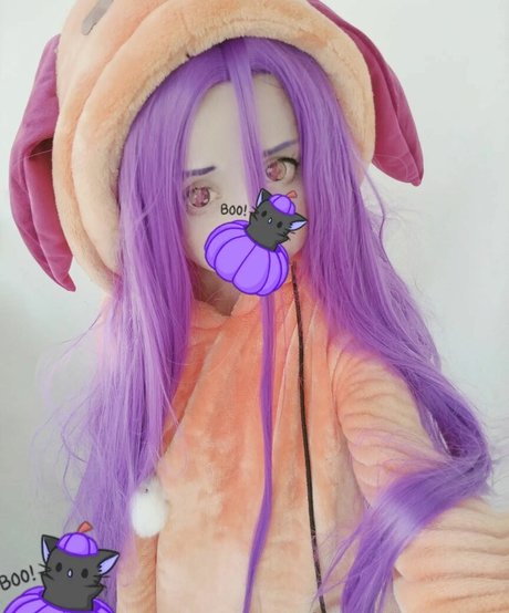 tsundurka model sexy pics