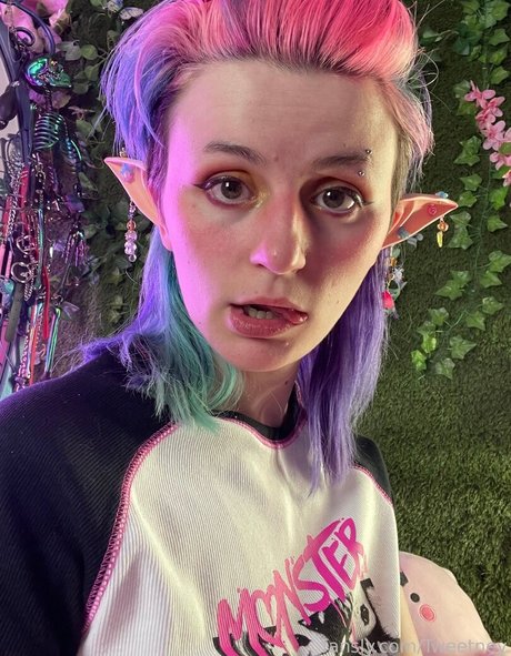 Tweetney sexy actress image