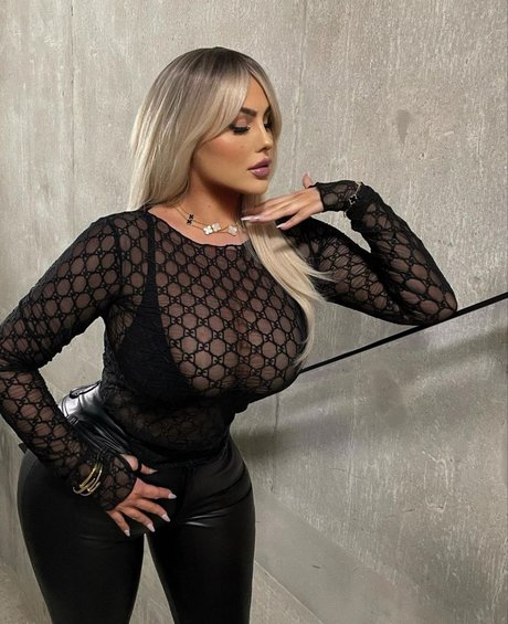 sxmonne sex star img