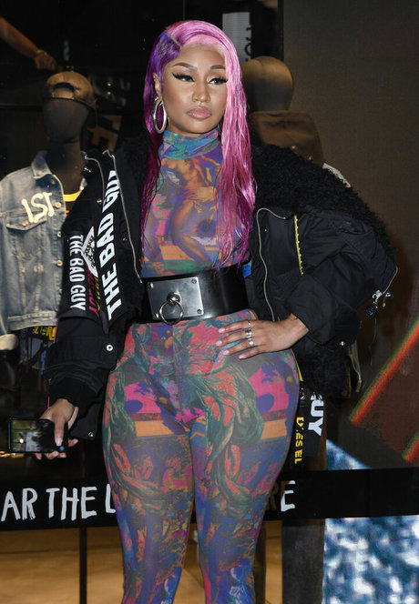 Nicki Minaj nude actress pictures