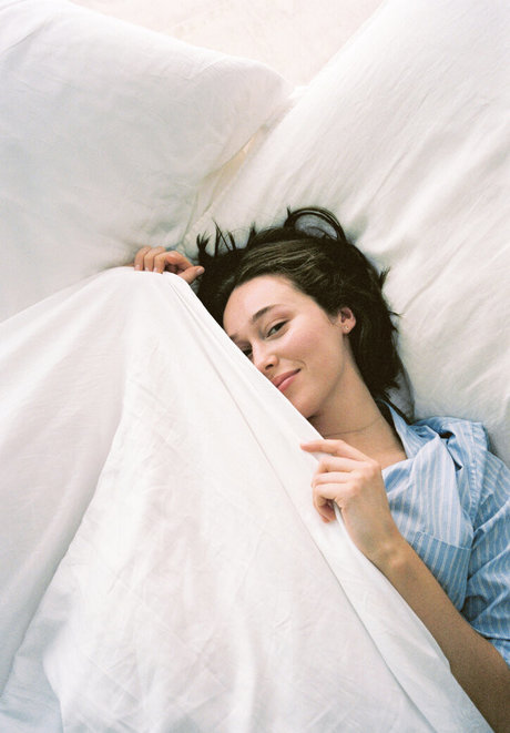 Alycia Debnam Carey pornstar naked gallery