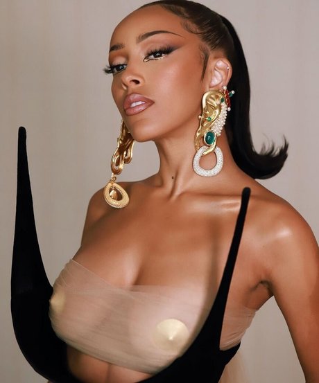 Doja Cat perfect star image
