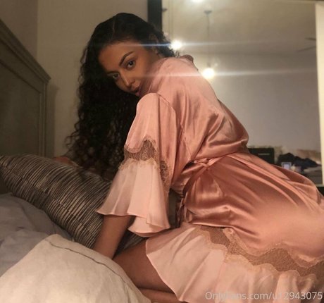 mayawaifu star exclusive pictures