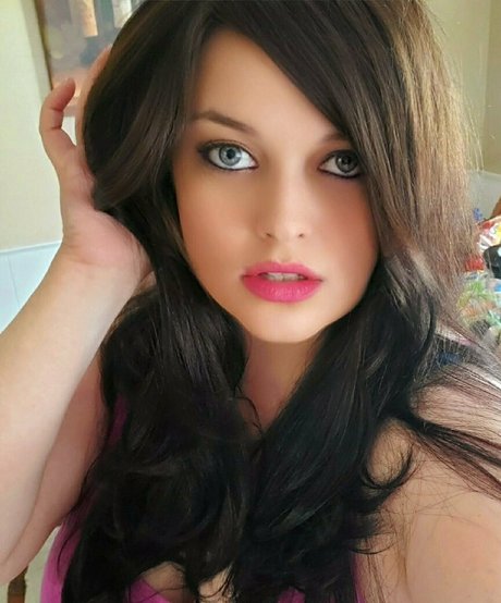 the laurajohnson star best gallery