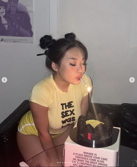 Sc Pion_ star nude pic