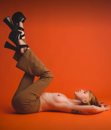 gwenhoney hot actress photos