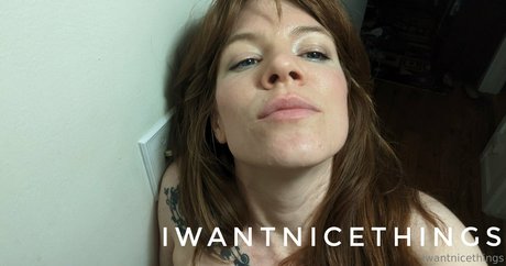 iwantnicethings erotic star galleries