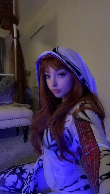 ivywaifuu model adult img