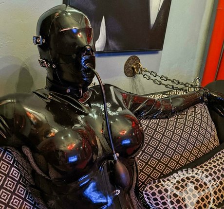 rubberfreak star sex photos