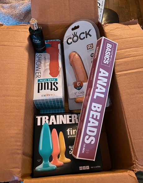 avianaviolet erotic pornstar archive