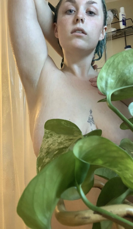 yourbbygirlselmoon adult star photos