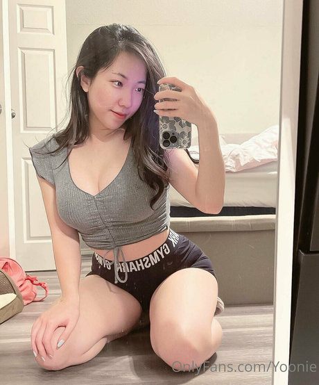 yooniefree profile pic