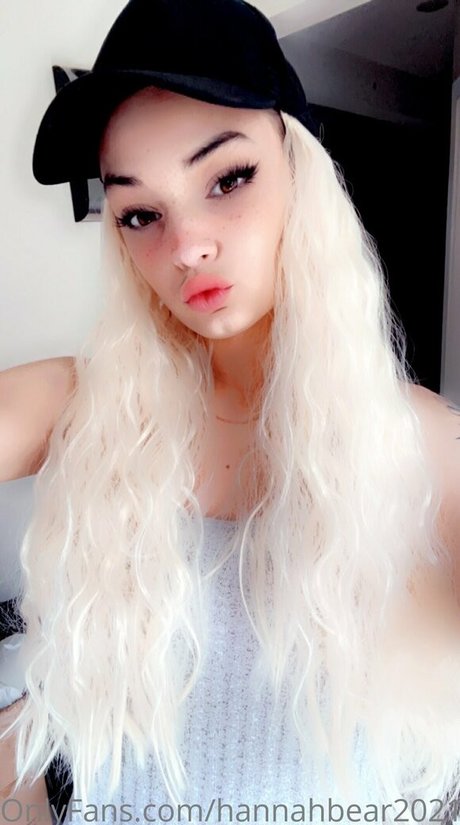 hannahbear2021 model sexy pics
